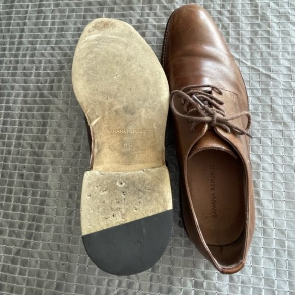 BANANA REPUBLIC OXFORD'S BROWN SIZE 8 1/2 - Picture 2 of 5